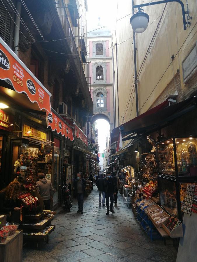 Отель San Gaetano Bed Неаполь Экстерьер фото
